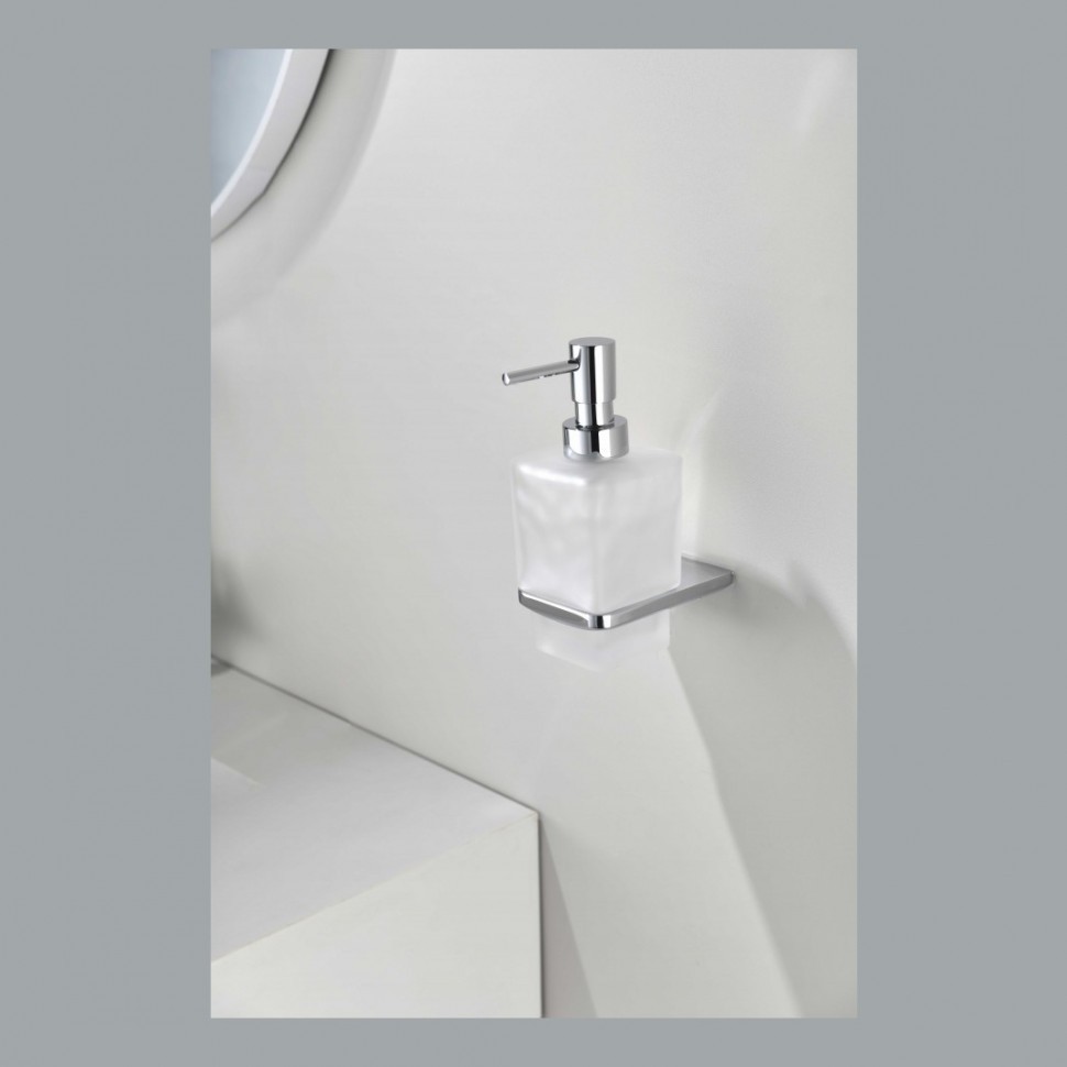 Настенный дозатор для жидкого мыла Grocenberg AC0064, хром