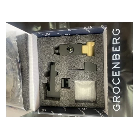 Смеситель встраиваемый с гигиеническим душем Grocenberg GB002, черный матовый