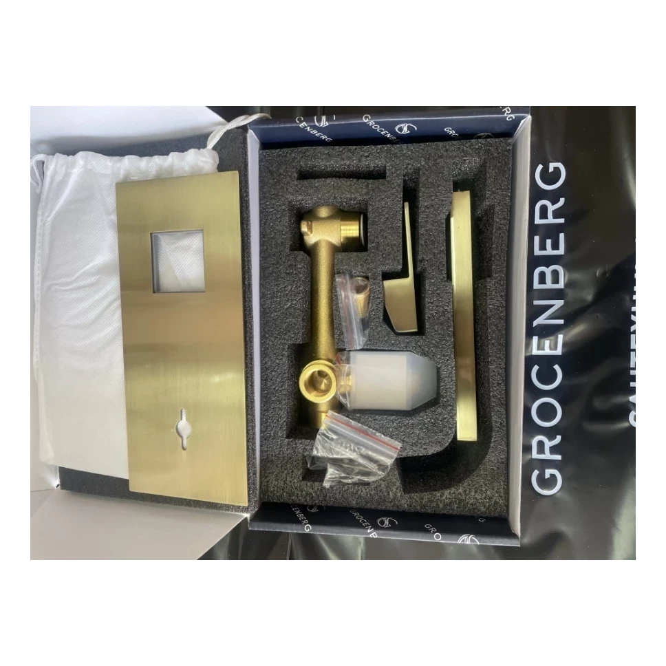 Смеситель встраиваемый для раковины Grocenberg GB588, бронза