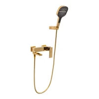 Смеситель для ванны с ручным душем Hansberge H4070, золото глянец