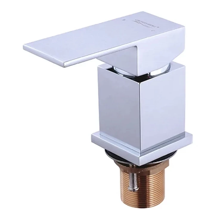 Смеситель на борт ванны Grocenberg GB6008, хром